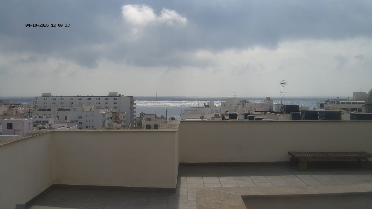 view from Santa Eulalia Wettercam on 2026-10-04