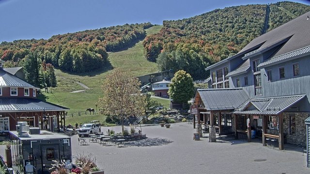 view from Sugarbush Gate House Plaza Scenic on 2026-09-23