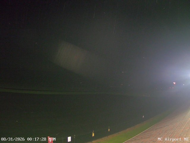 time-lapse frame, Mifflin County Airport (east) webcam