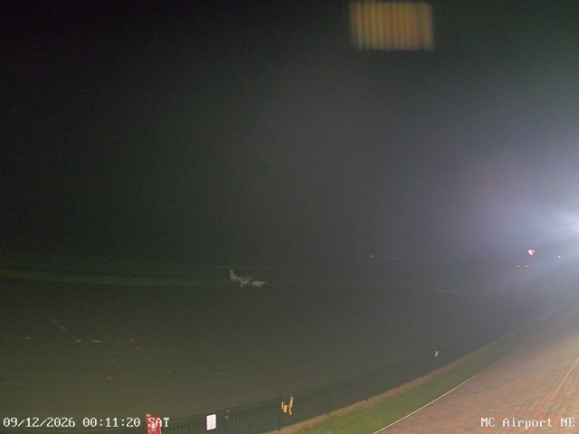time-lapse frame, Mifflin County Airport (east) webcam