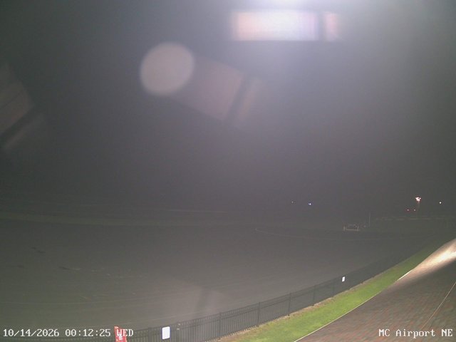 time-lapse frame, Mifflin County Airport (east) webcam