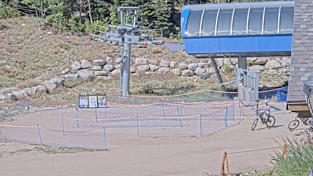 view from Moonbeam Lift Line on 2026-09-14