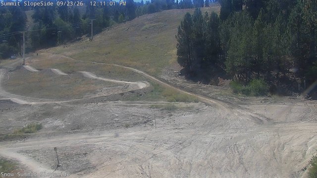 view from Snow Summit Slopeside on 2026-09-23