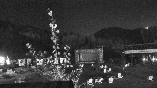 time-lapse frame, Deer Valley Silver Lake Lodge webcam