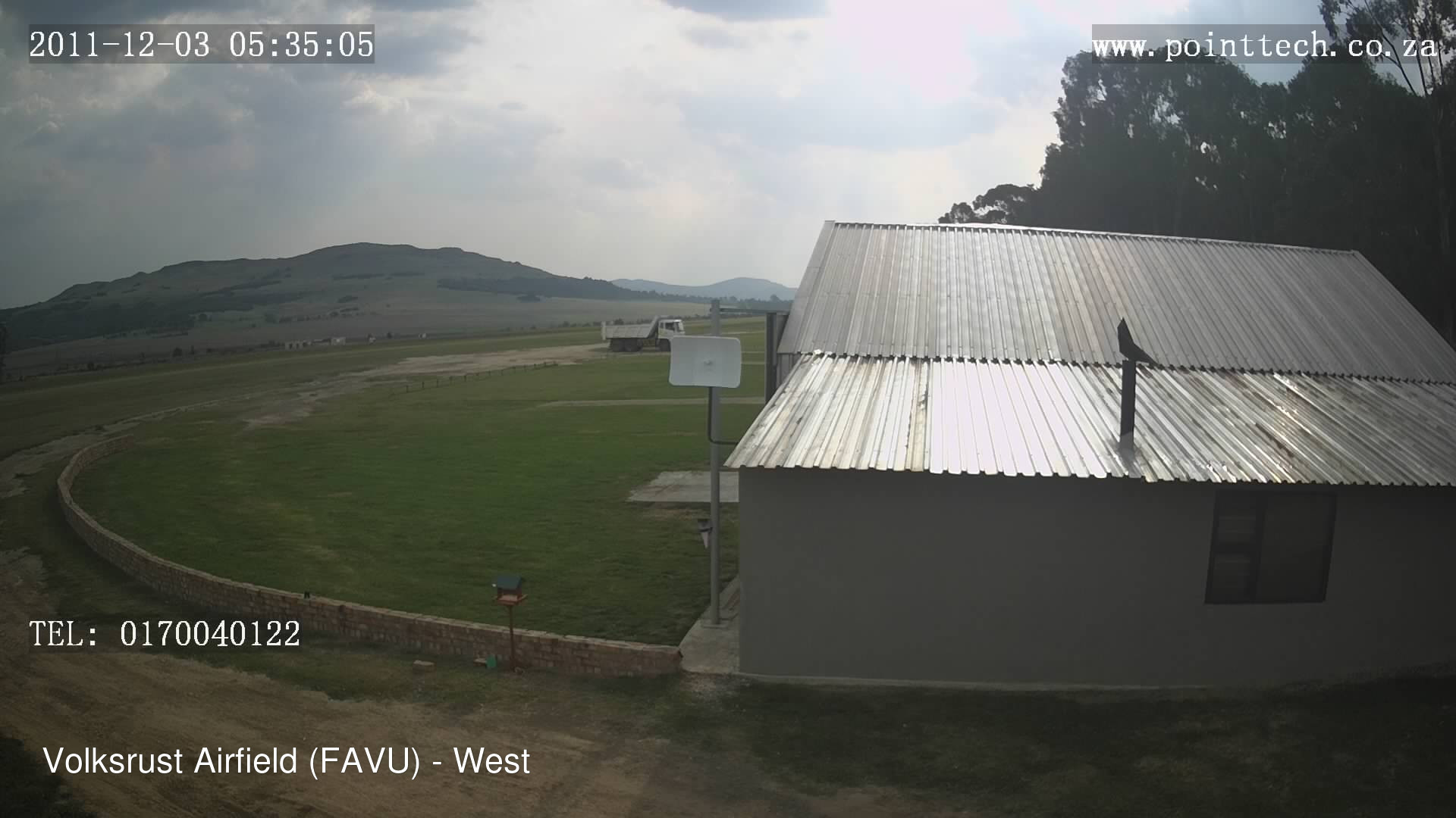 time-lapse frame, FAVU - West webcam