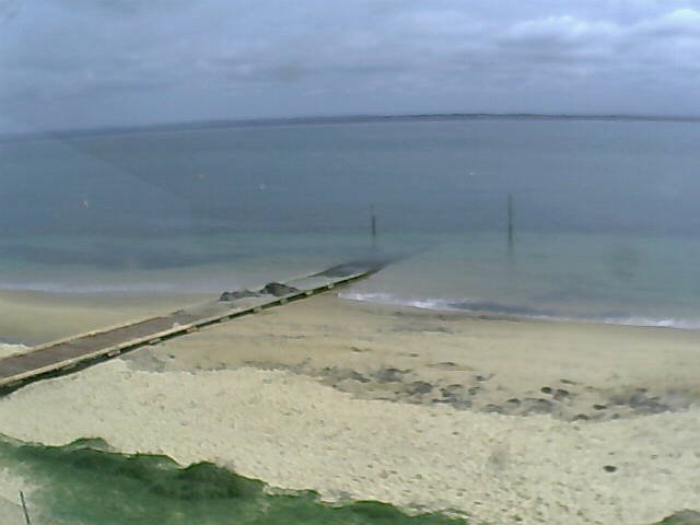 view from Cowes Yacht Club - North on 2026-10-05