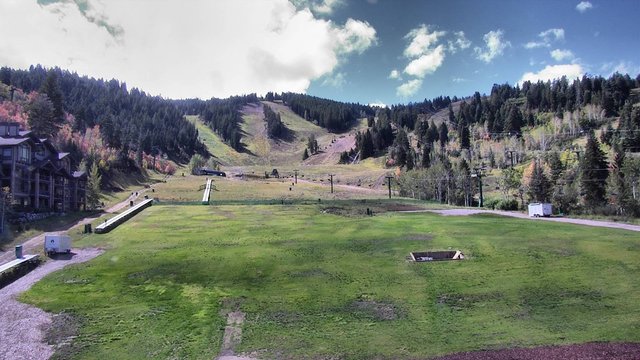 view from Deer Valley Snow Park Lodge on 2026-09-22
