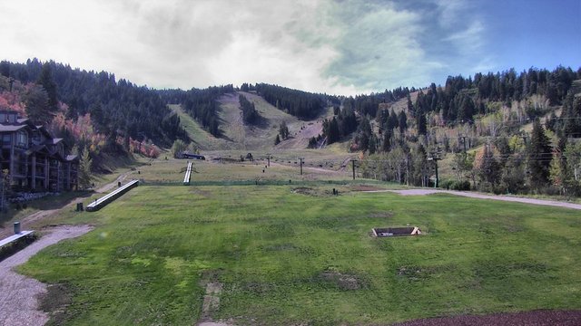 view from Deer Valley Snow Park Lodge on 2026-09-24