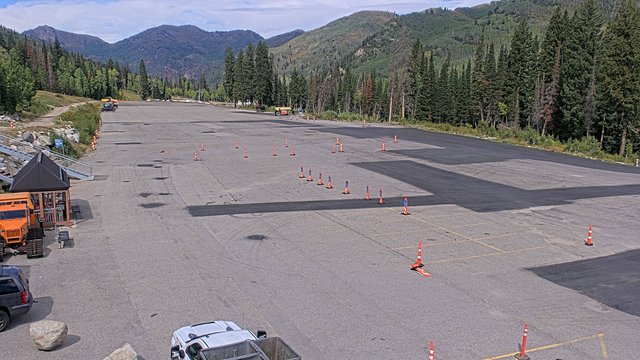 view from Solitude Moonbeam Parking Lot on 2026-09-15