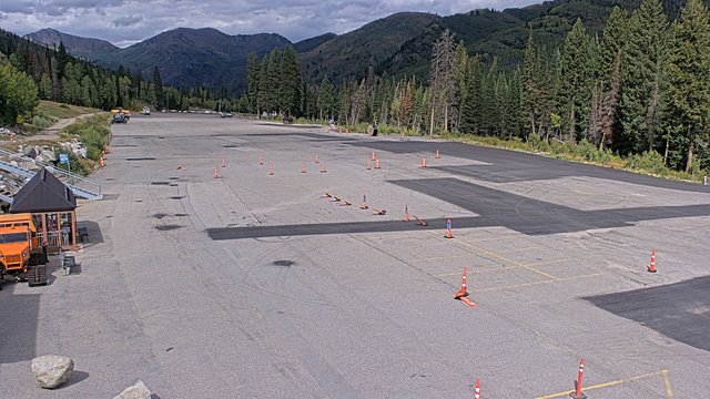 view from Solitude Moonbeam Parking Lot on 2026-09-17